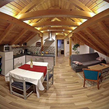 Apartman Tonka Оточац Екстер'єр фото
