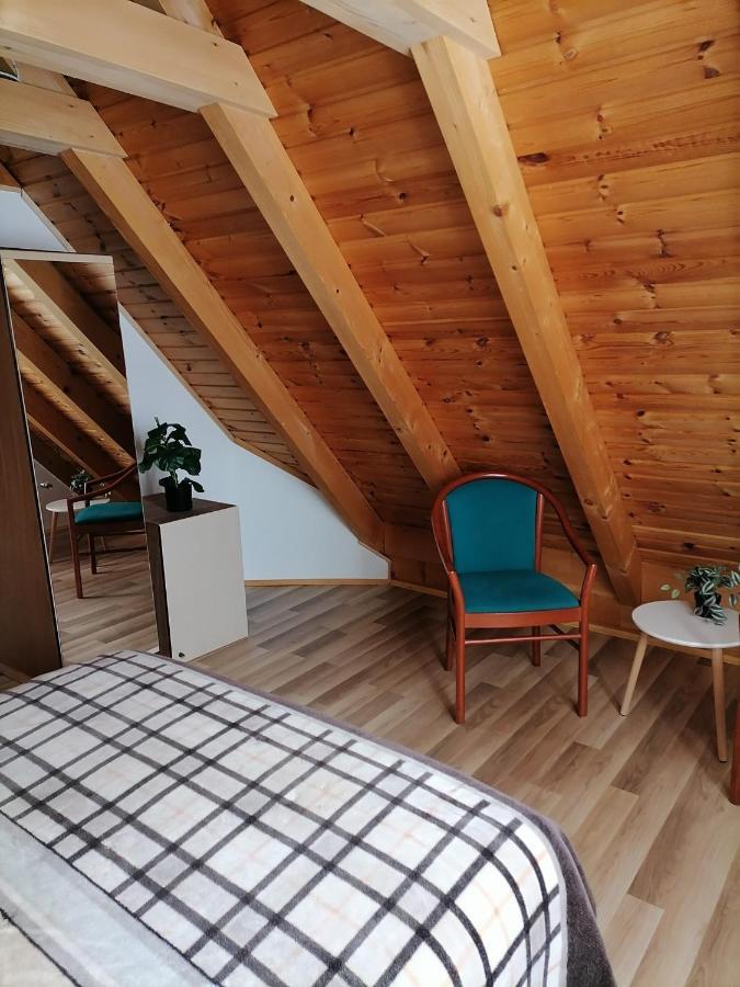 Apartman Tonka Оточац Екстер'єр фото